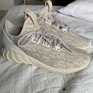 Adidas Shoes Sneakers Men’s Size 9/Women’s 11